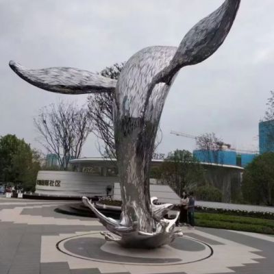 不锈钢动物镜面雕塑